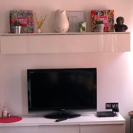 ピサLa Casa Colorataアパートメント エクステリア 写真
